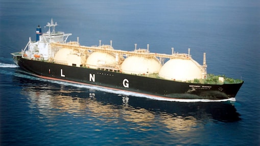 Big black big ship of LNG Japan