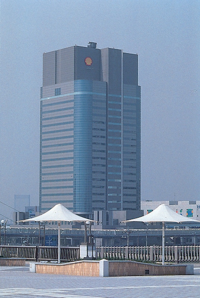 ■本社を台場に移転